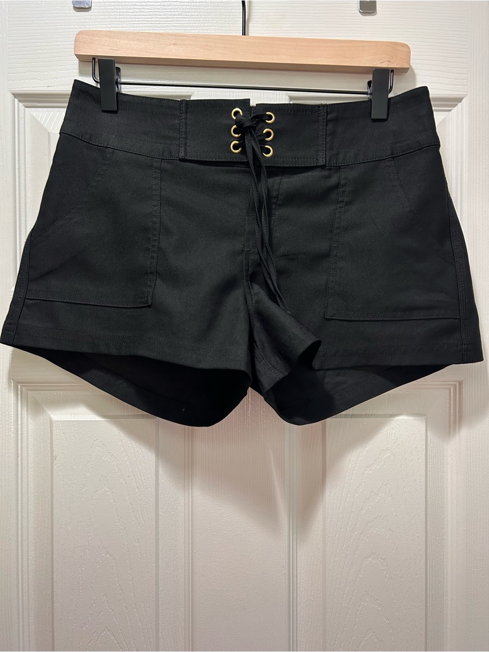🌴🌊NWOT🌊🌴La Blanca Black High-Waist Lace-Up Swimwear Shorts☀️🕶️